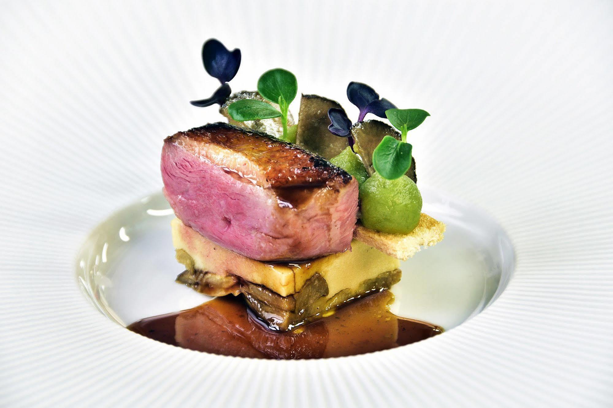 Logis Hotel Du Morvan - Restaurant La Table De Jerome Luzy Exteriér fotografie