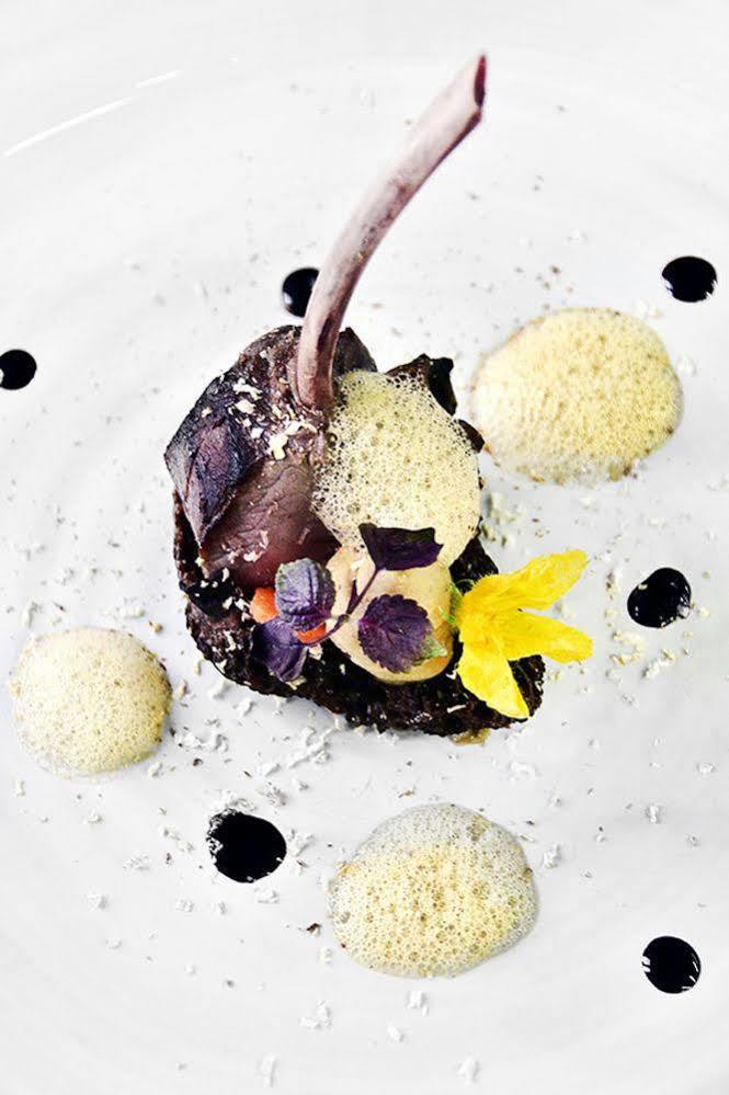 Logis Hotel Du Morvan - Restaurant La Table De Jerome Luzy Exteriér fotografie